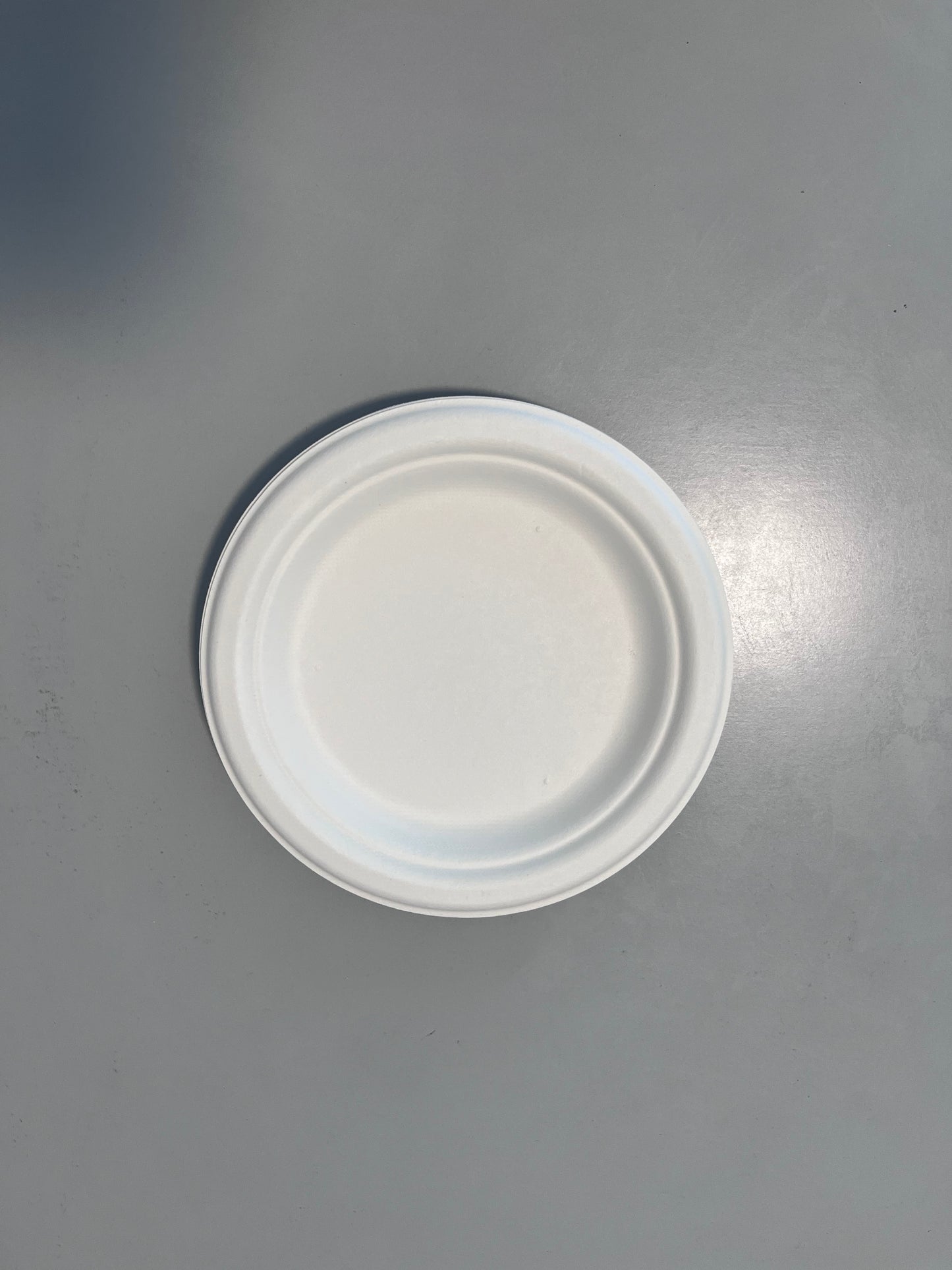 6.75 Inch Biodegradable Banana Disposable Party Plates Heat Resistant Compostable Utensils Eco-Friendly Dinnerware Tableware